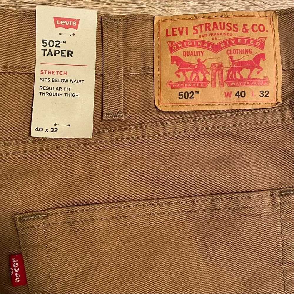 Levi’s 502 Taper Fit Jeans